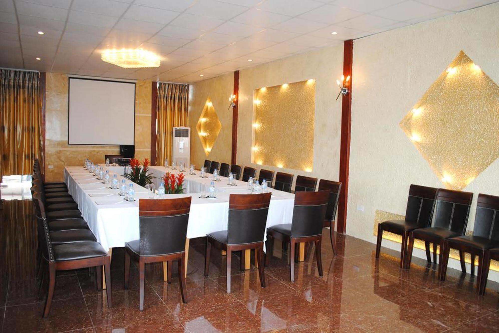 האנוי Royal Gate Hotel מראה חיצוני תמונה