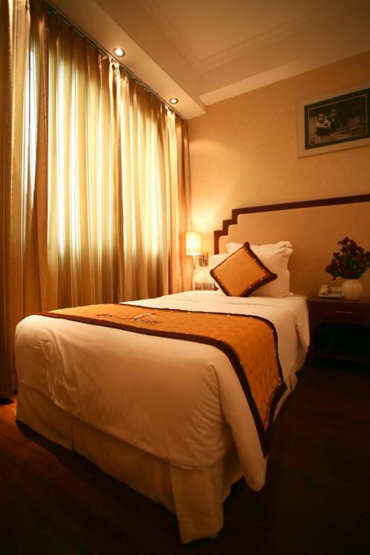 האנוי Royal Gate Hotel מראה חיצוני תמונה