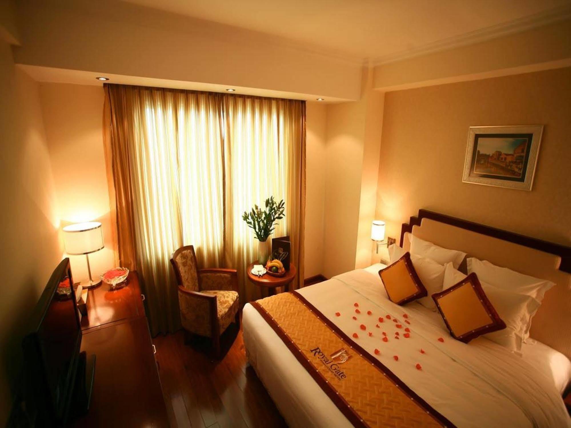 האנוי Royal Gate Hotel מראה חיצוני תמונה